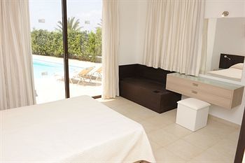Platzia Beach Villas Lemba Экстерьер фото